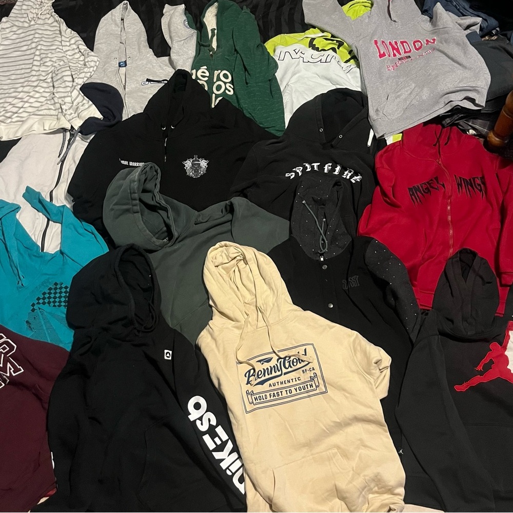Huge skater and y2k hoodie/jacket bundle